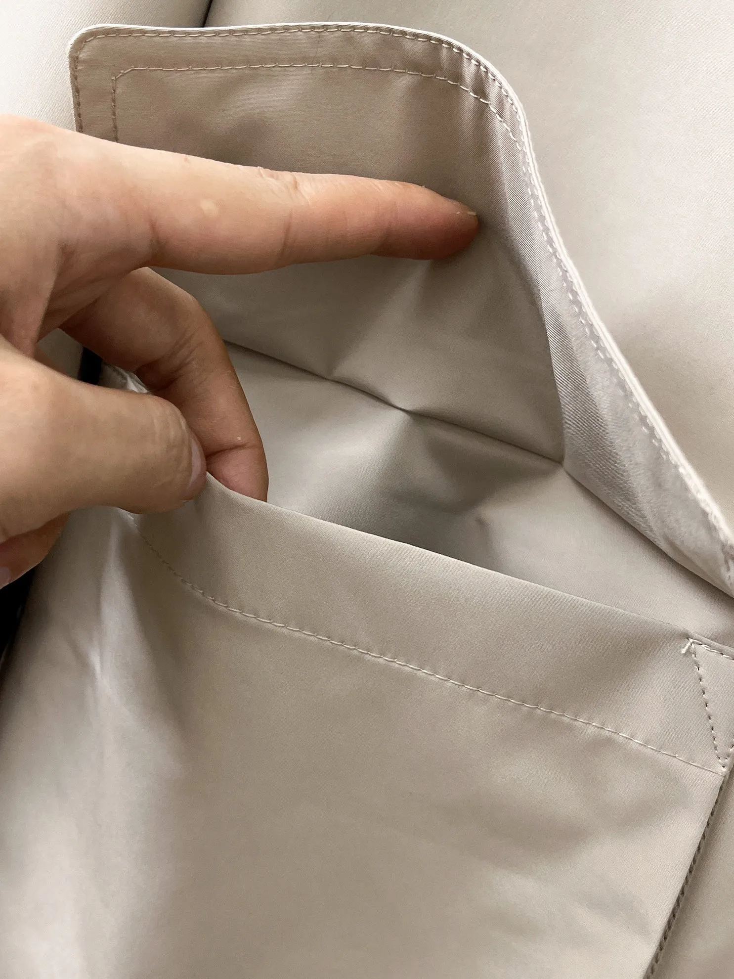 Same Style， ， 2026 New Arrival ， Original Premium Breathable ， ， ， Quality。 ， Sizes：M～3XL
